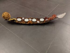 Tischadventsgesteck aus Baumrinde Nov.19